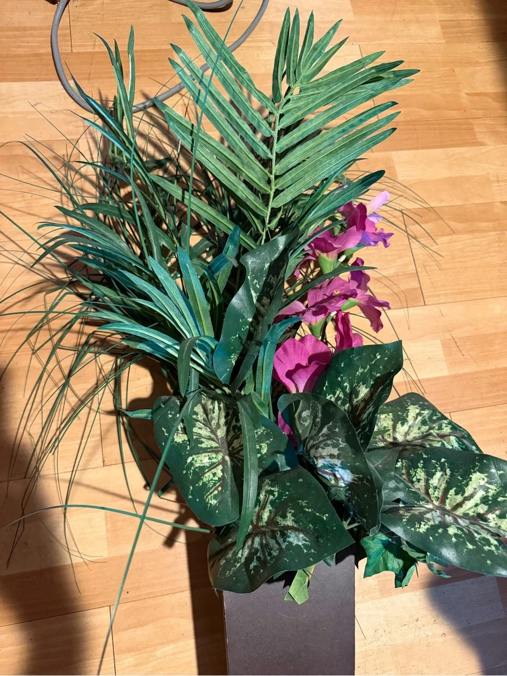 Artificial Tropical Planter Pink Flowers Green Foliage vase home decor
